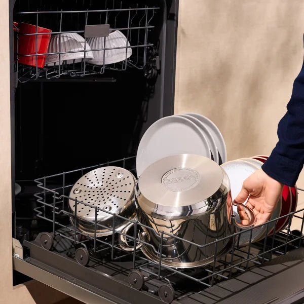 Lagostina Pratica Pressure Cooker, 6 L (6.3 qt.)