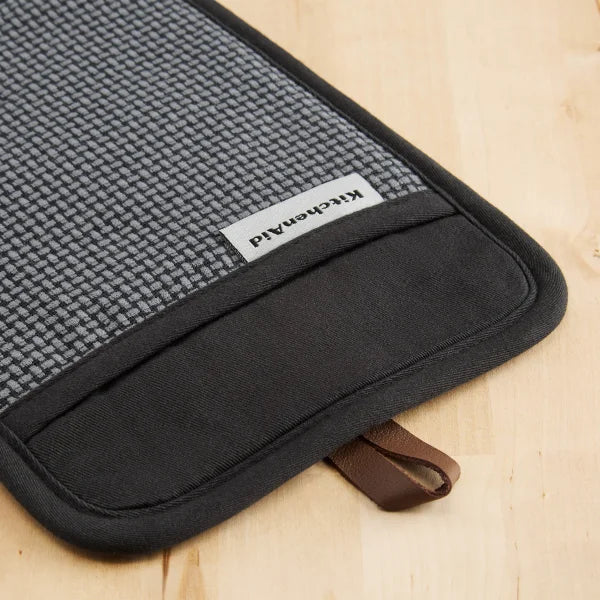 KitchenAid 4-piece Oven Mitt and Potholder Set