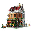 LEGO Icons Tudor Corner Building Kit with Bonus LEGO Architecture London