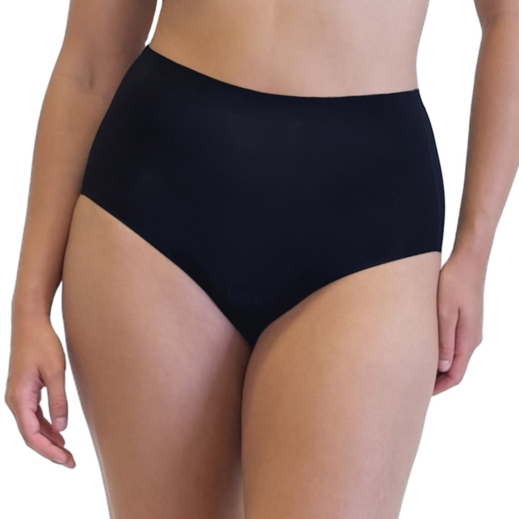 the natural Women’s Leak Proof High Rise Brief, 4-pack - Black