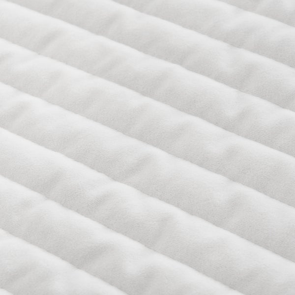 Evergrace Pearlvelvet Channel Quilt Set