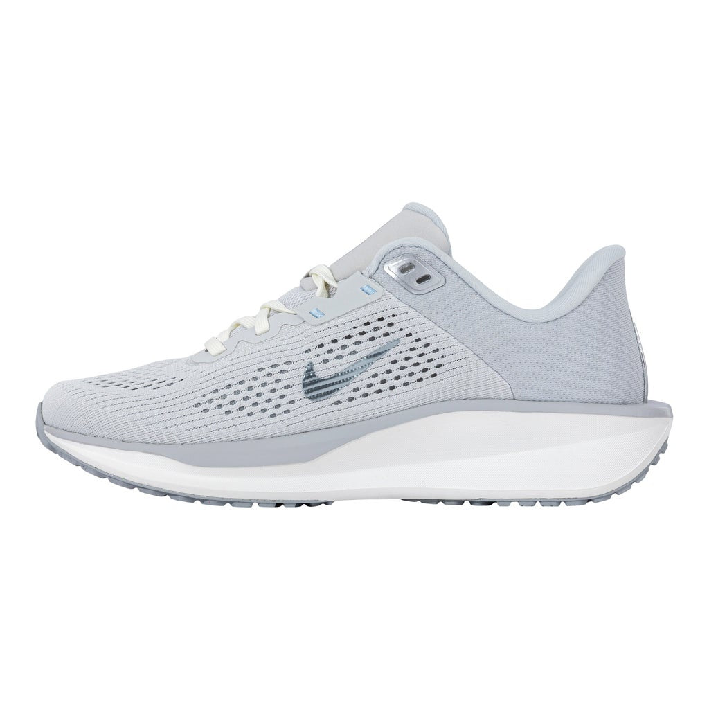 Nike Women's Quest 6 Running Shoe