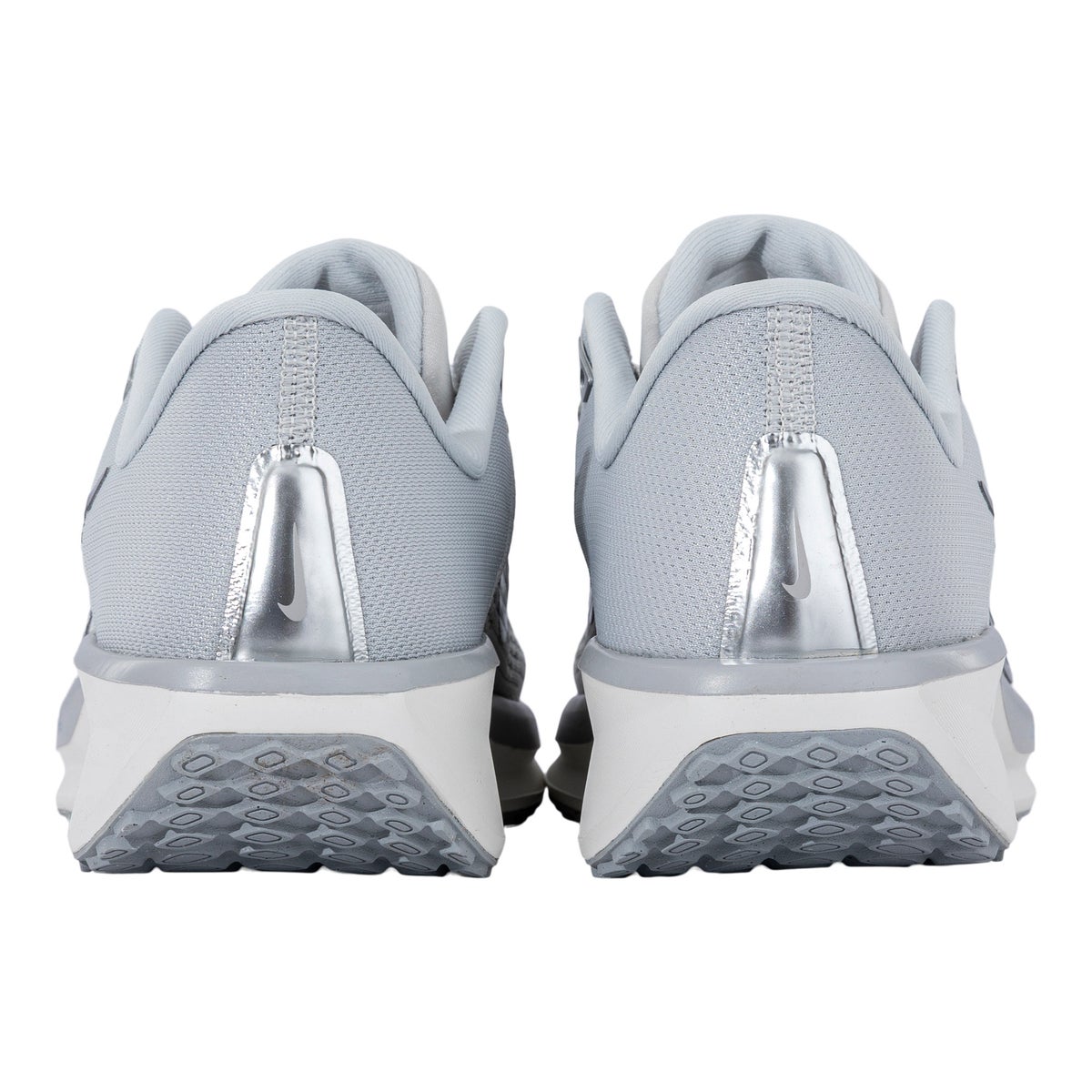 Nike Women's Quest 6 Running Shoe