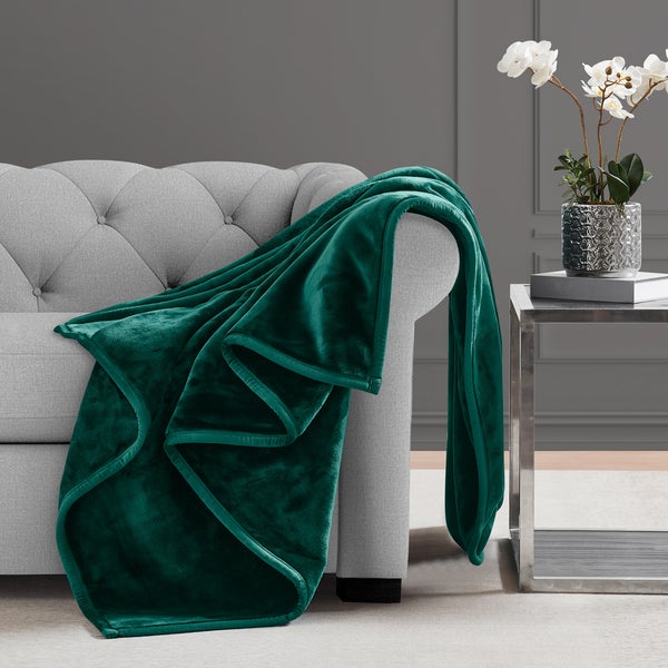 Royal Velvet Plush Throw