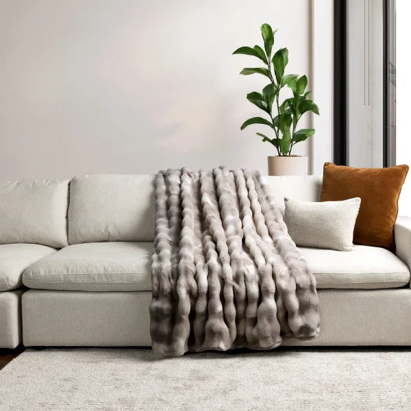 House & Home by Lynda Reeves Luxe Faux Fur Throw