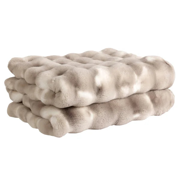 House & Home by Lynda Reeves Luxe Faux Fur Throw