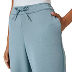 Infinity Linearflex Women’s Straight Leg Pant