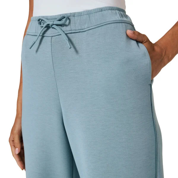 Infinity Linearflex Women’s Straight Leg Pant