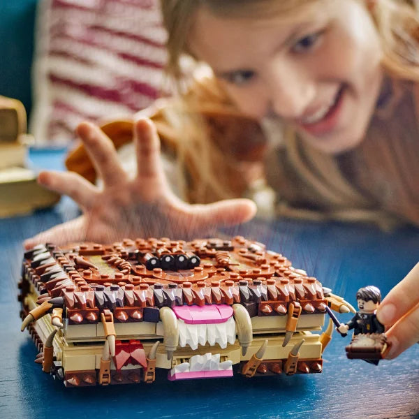 LEGO Harry Potter Chomping Monster Book of Monsters 76449