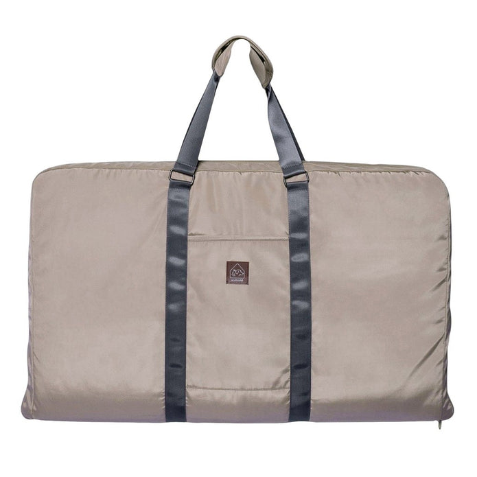 4 Cats & Dogs Gus Portable Travel Bed with Foldable Design and Water-Resistant Cover