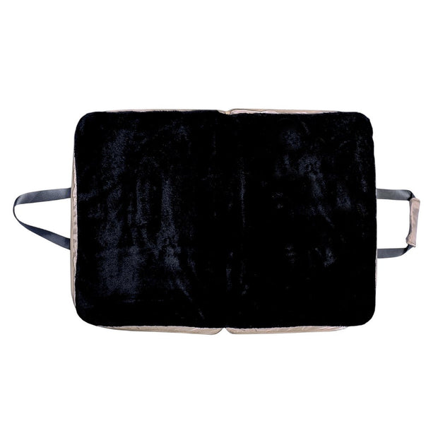 4 Cats & Dogs Gus Portable Travel Bed with Foldable Design and Water-Resistant Cover