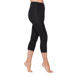 Aurum Women's Embossed Compression 3/4 Length Leggings