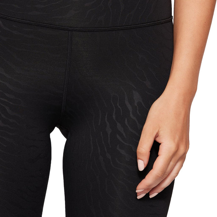 Aurum Women's Embossed Compression 3/4 Length Leggings