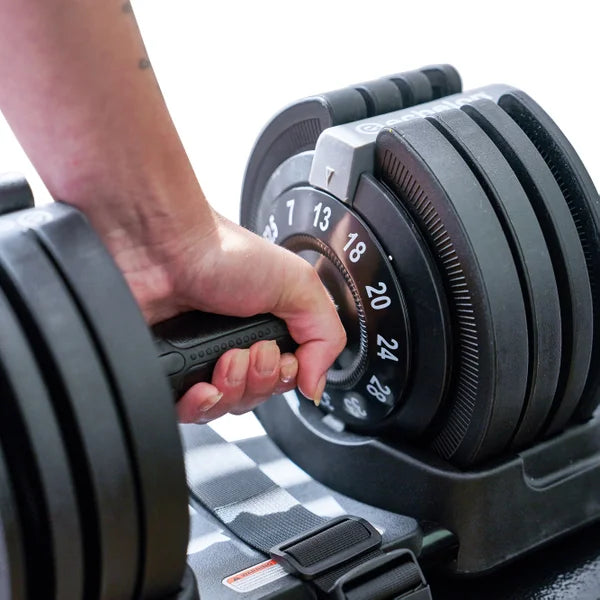 Echelon Adjustable Dumbbell Set With Stand, 7 - 52.5 lbs (3 - 23.5 kg)