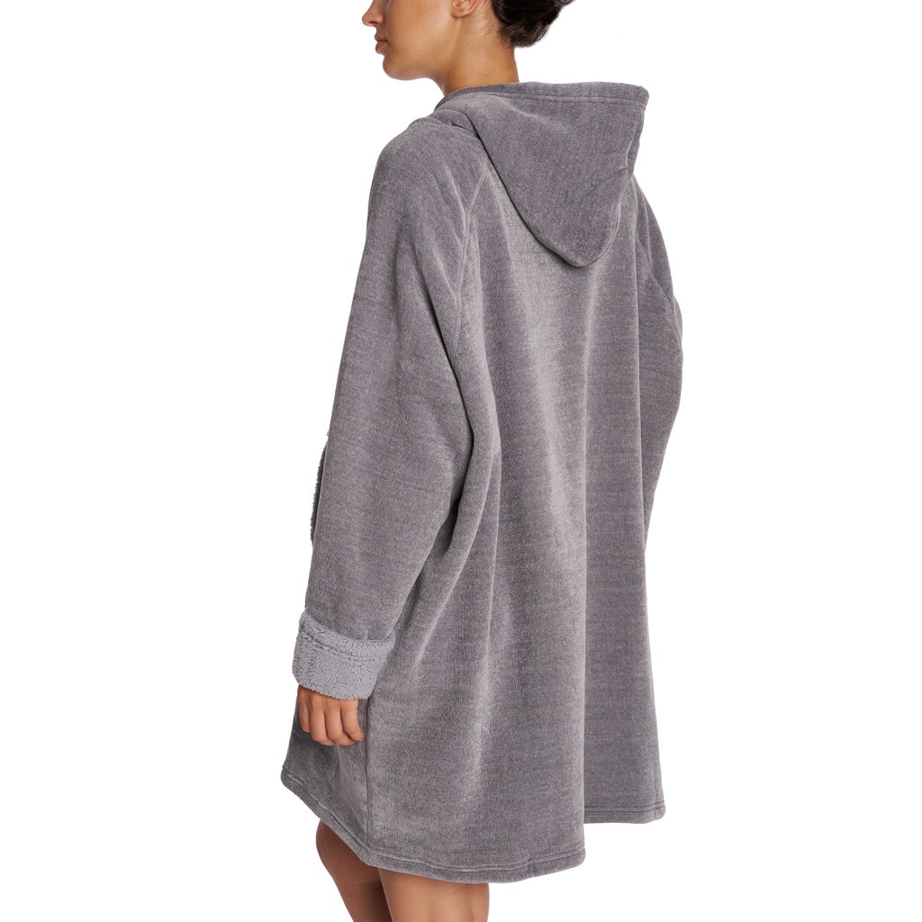 Bearpaw Women’s Oversized Sherpa Hoodie