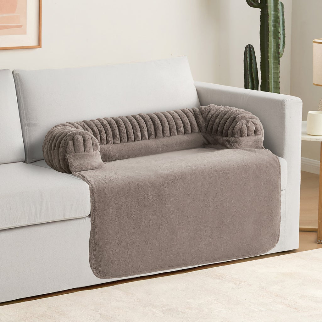 Glitz 36 in. Pet Cover with Bolster