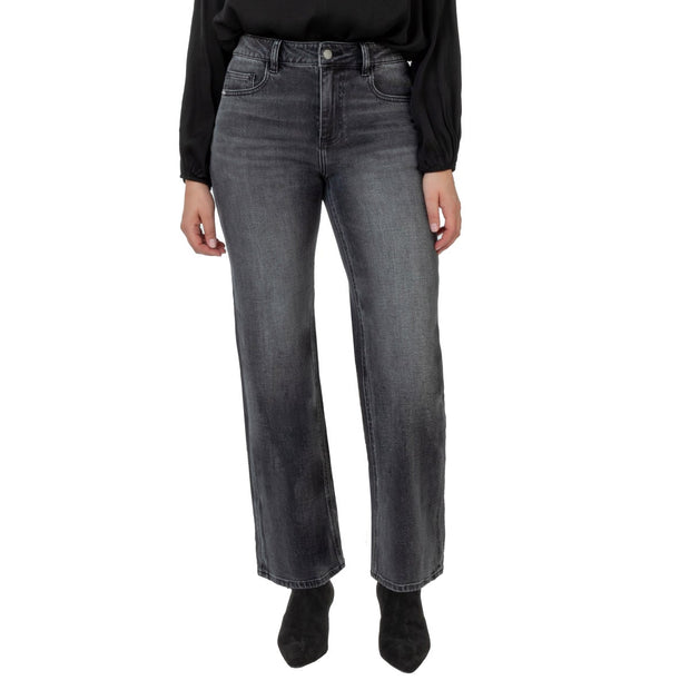 Well Worn Women's Stella Easy Straight Jeans