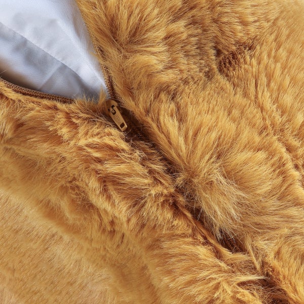 Oasis Home by Nemcor Luxe Faux Fur Decorative Pillow, 2-pack