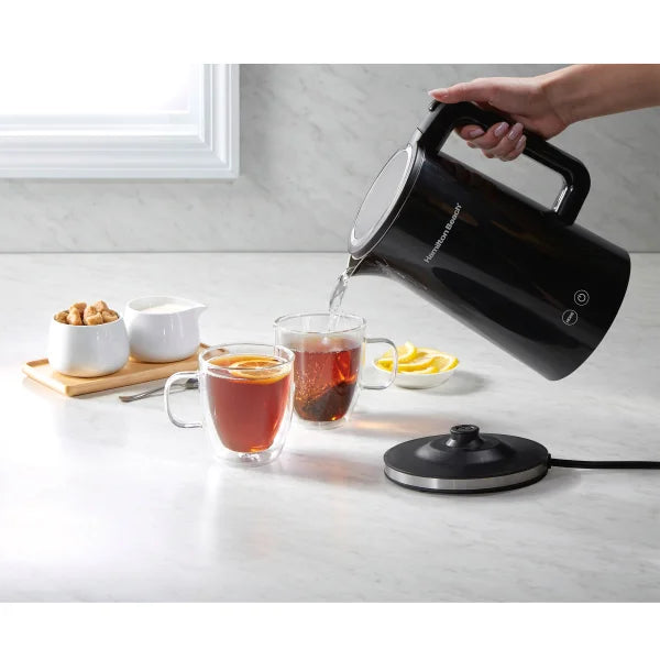 Hamilton Beach 1.7 L (1.8 qt.) Cool-Touch Digital Kettle