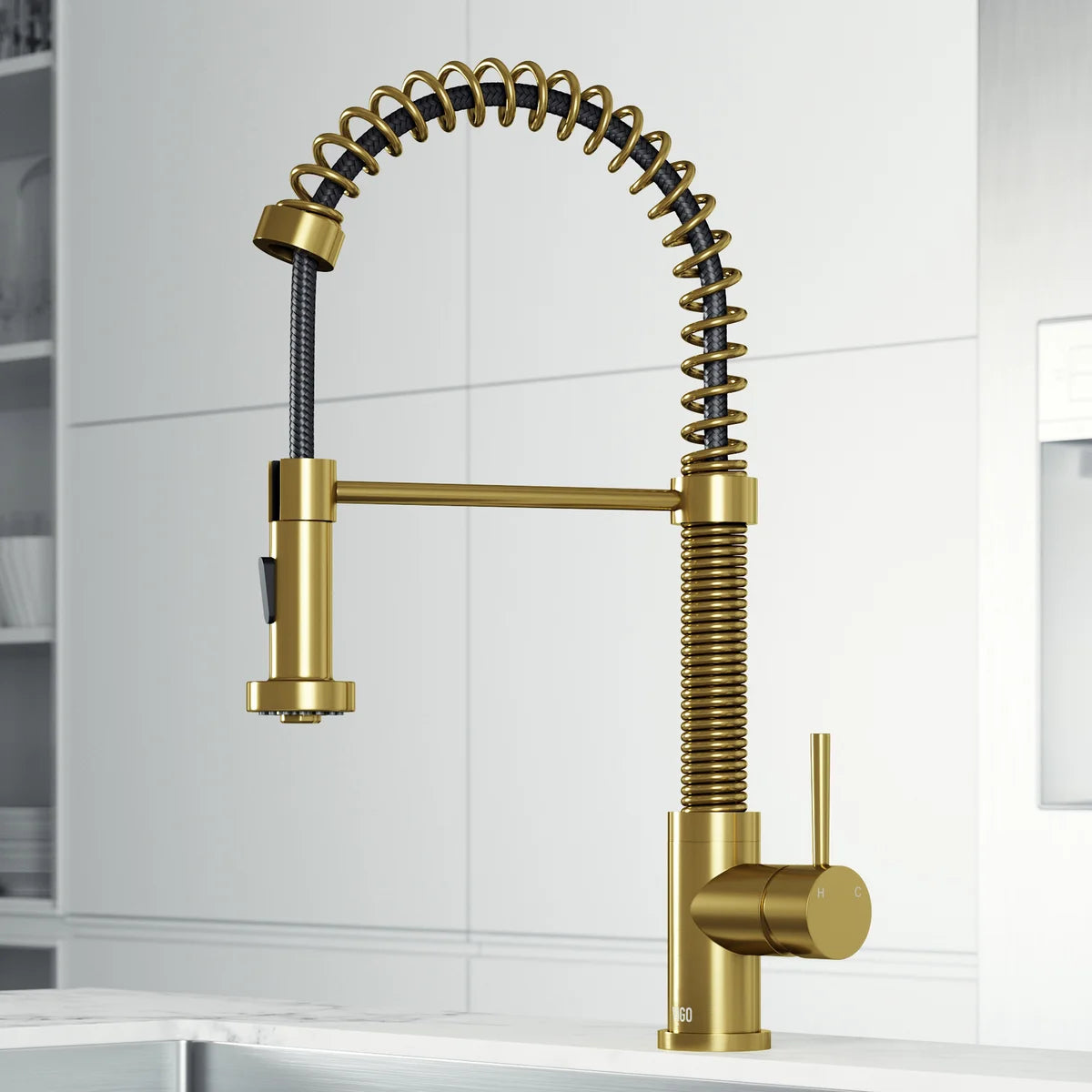 VIGO Edison Pull-down Spray Kitchen Faucet
