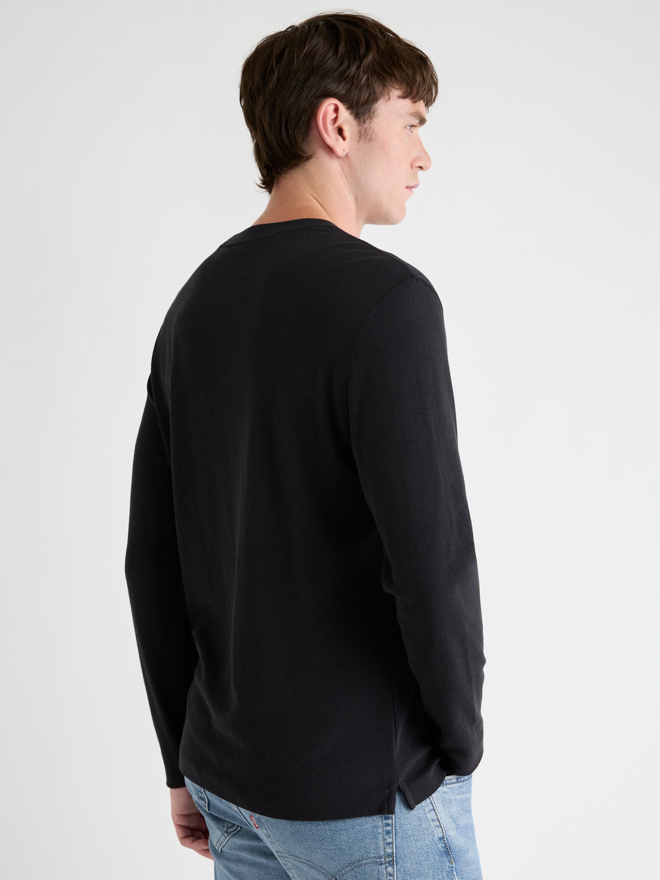 Long-Sleeve Crew-Neck Waffled Tee