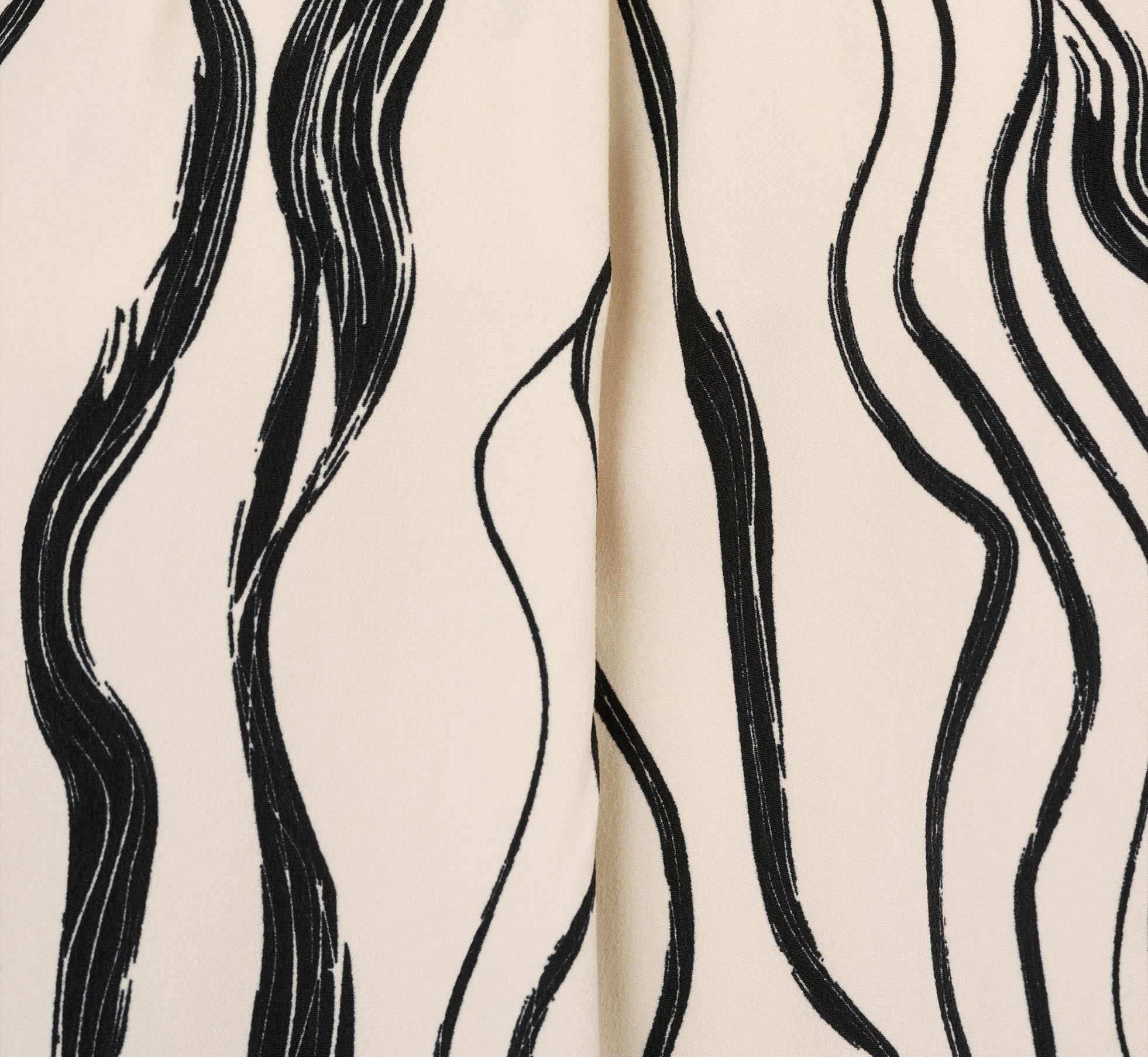 Long Sleeve Tie Neck Blouse In Ivory Black Abstract Brush