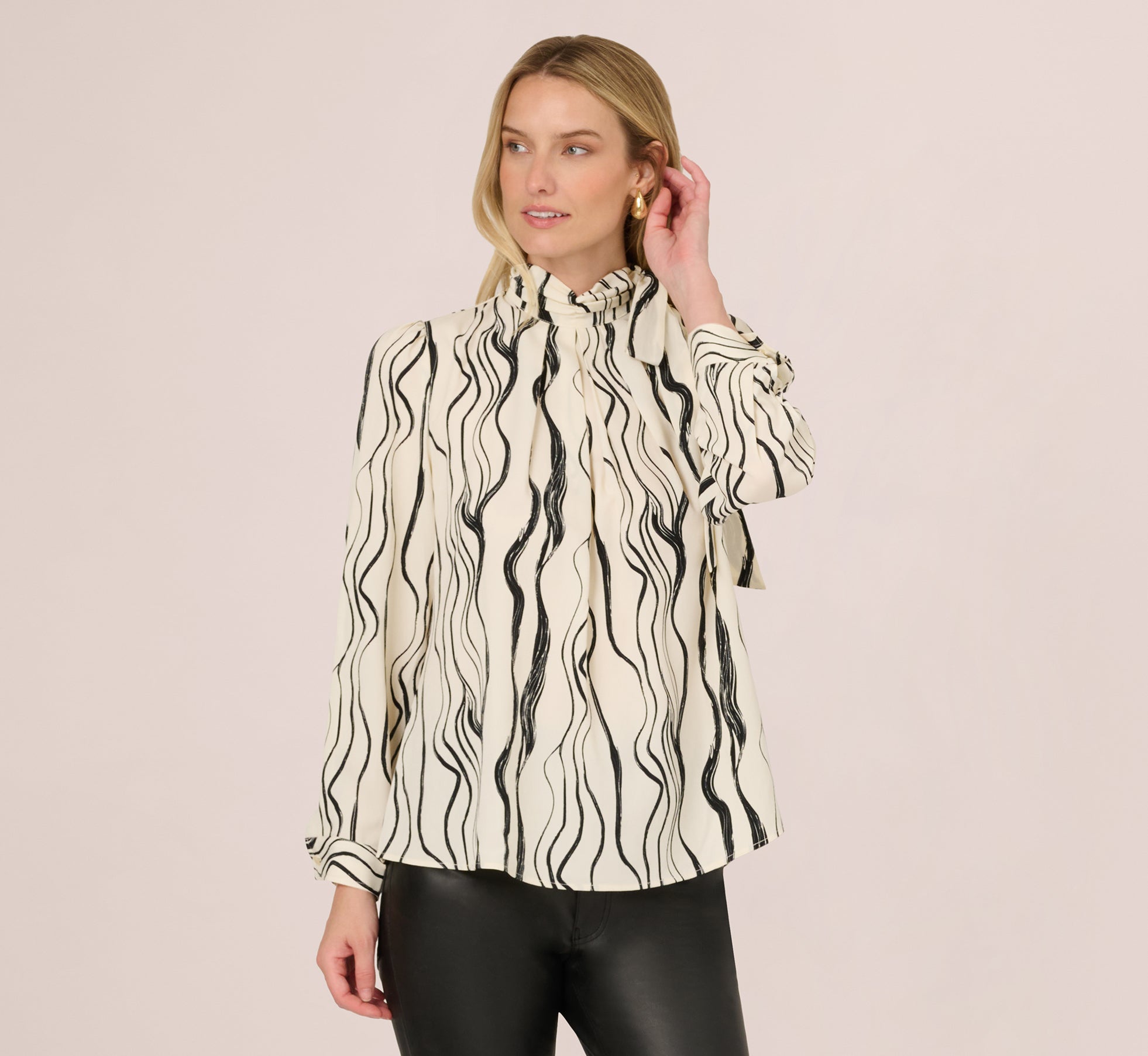 Long Sleeve Tie Neck Blouse In Ivory Black Abstract Brush