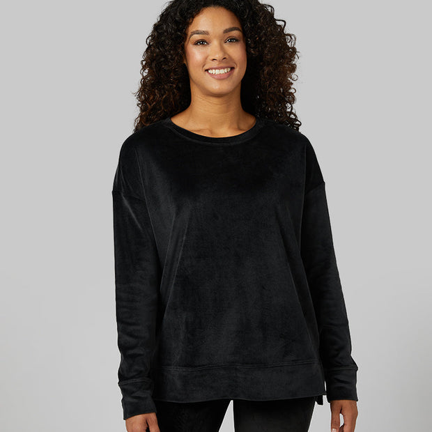 WOMEN'S SOFT VELOUR CREW TOP