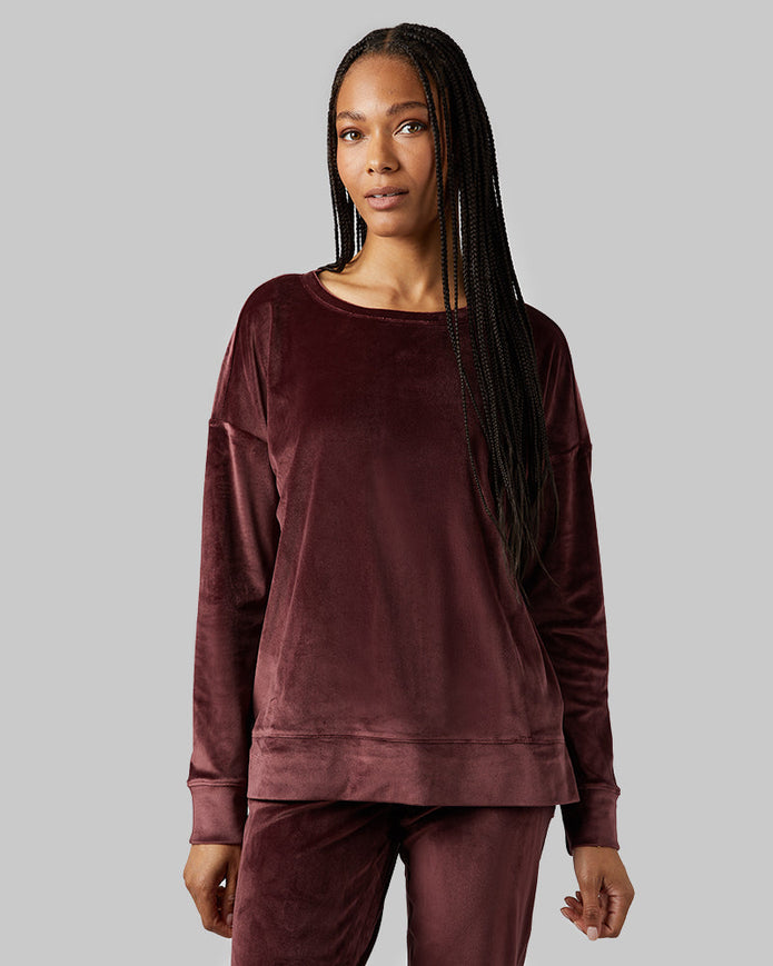 WOMEN'S SOFT VELOUR CREW TOP
