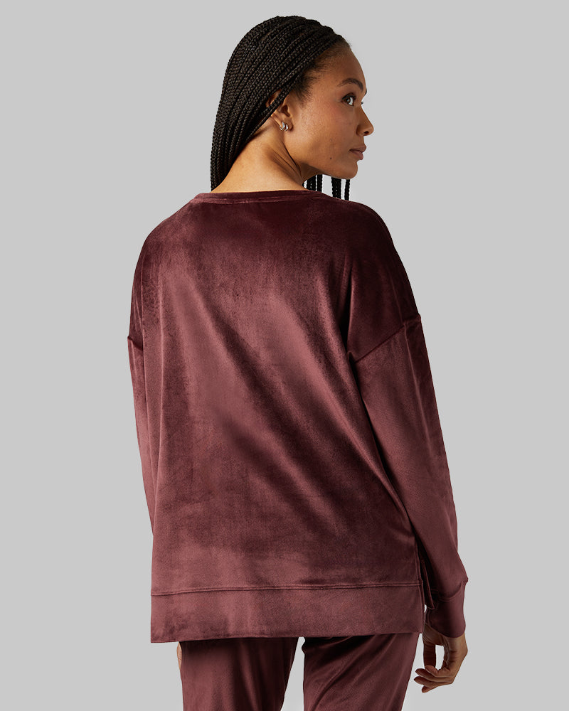 WOMEN'S SOFT VELOUR CREW TOP