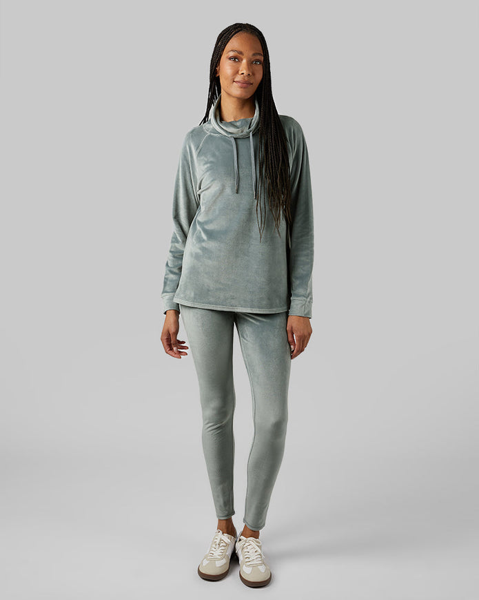 WOMEN'S SOFT VELOUR FUNNEL NECK TOP