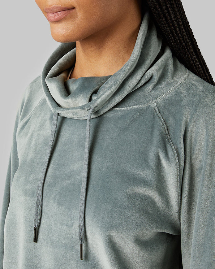 WOMEN'S SOFT VELOUR FUNNEL NECK TOP