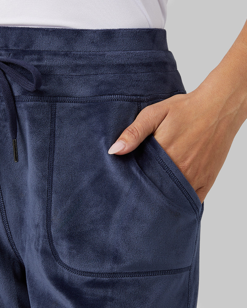 WOMEN'S SOFT VELOUR JOGGER