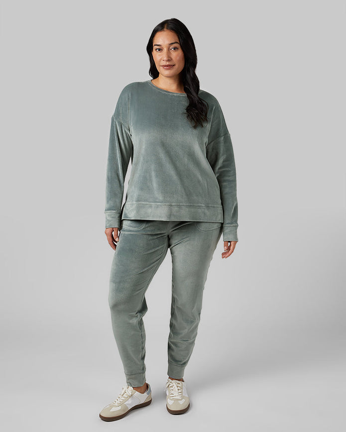 WOMEN'S SOFT VELOUR JOGGER