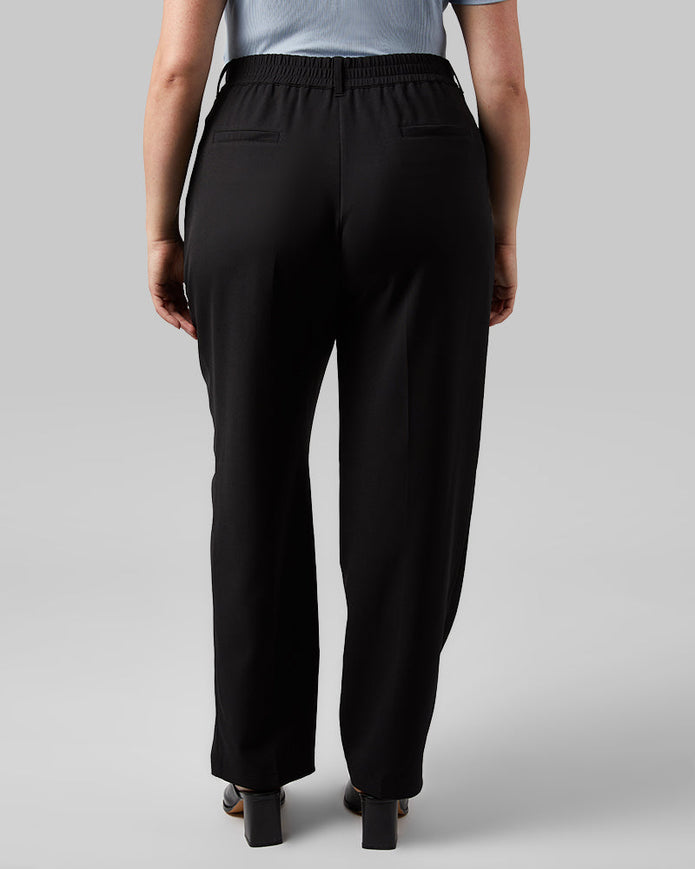 WOMEN'S RELAXED PLEATED PANT