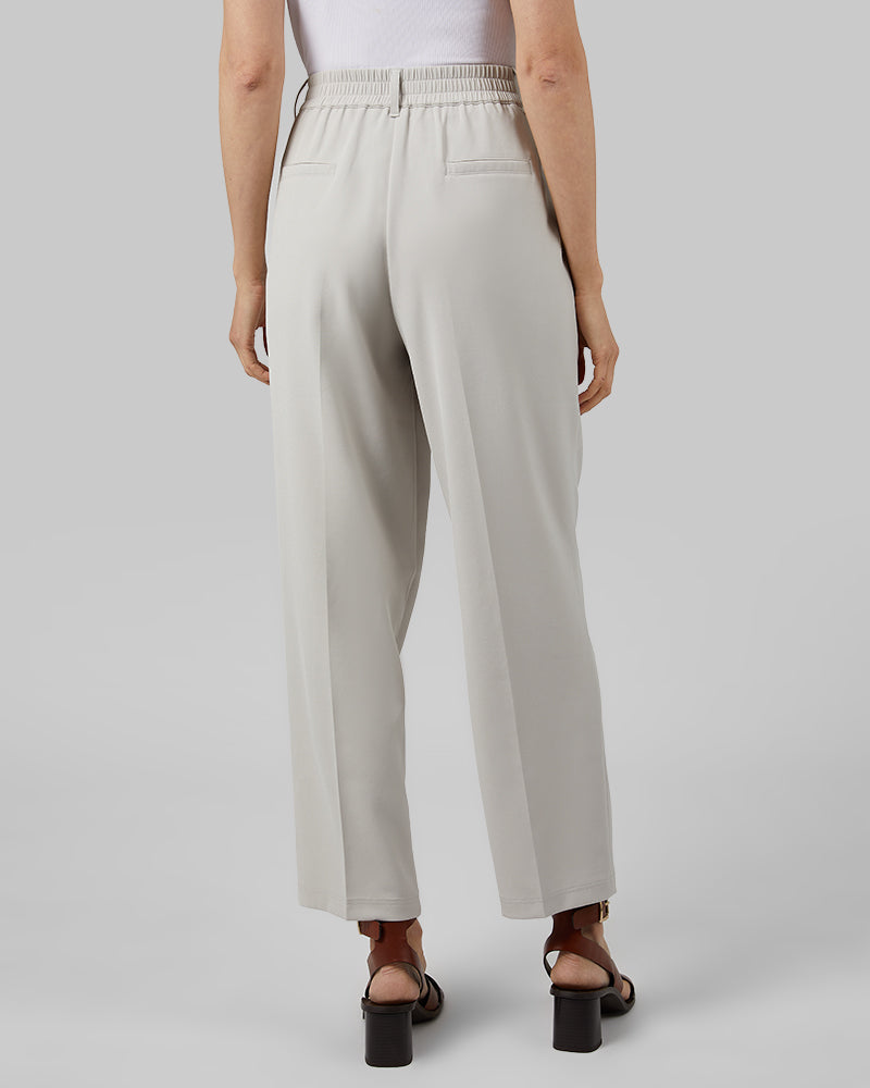 WOMEN'S RELAXED PLEATED PANT
