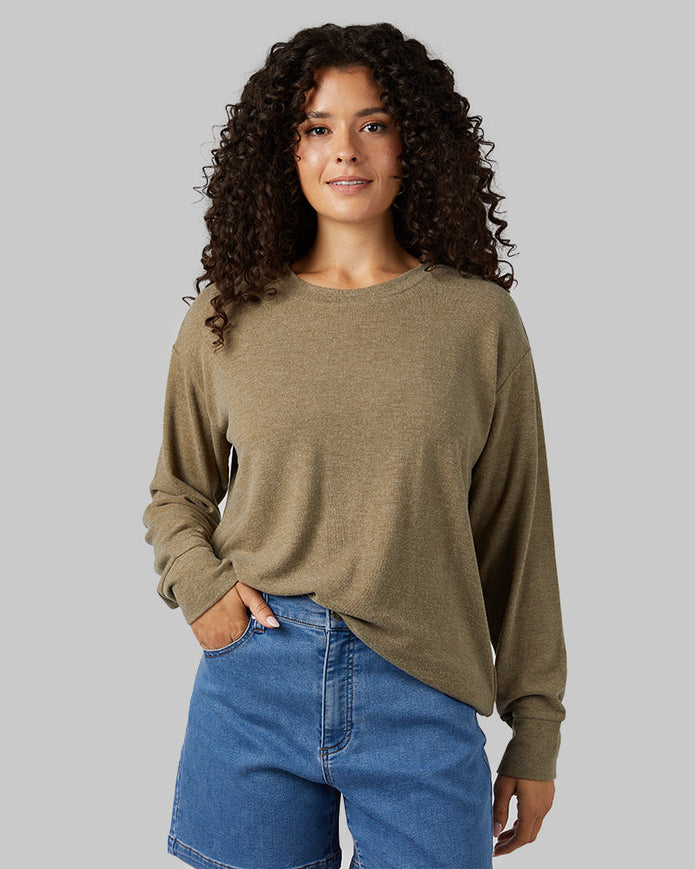 WOMEN'S SOFT SWEATER KNIT CREW TOP