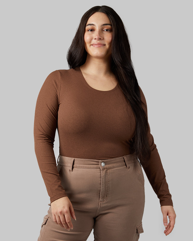 WOMEN'S SOFT RIB SCOOP TOP