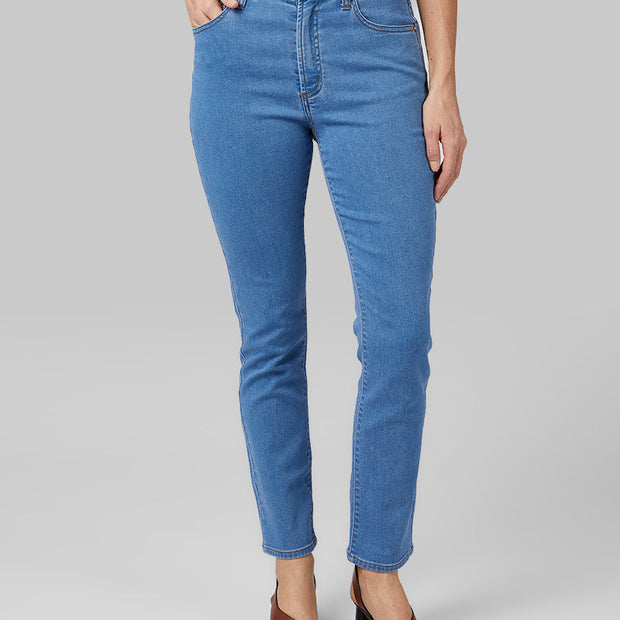 WOMEN'S STRETCH COMFORT SLIM "SWEATPANT" JEAN