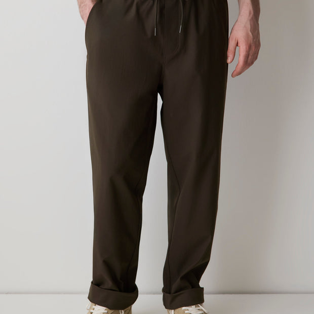 Relaxed-Fit Athleisure Pant