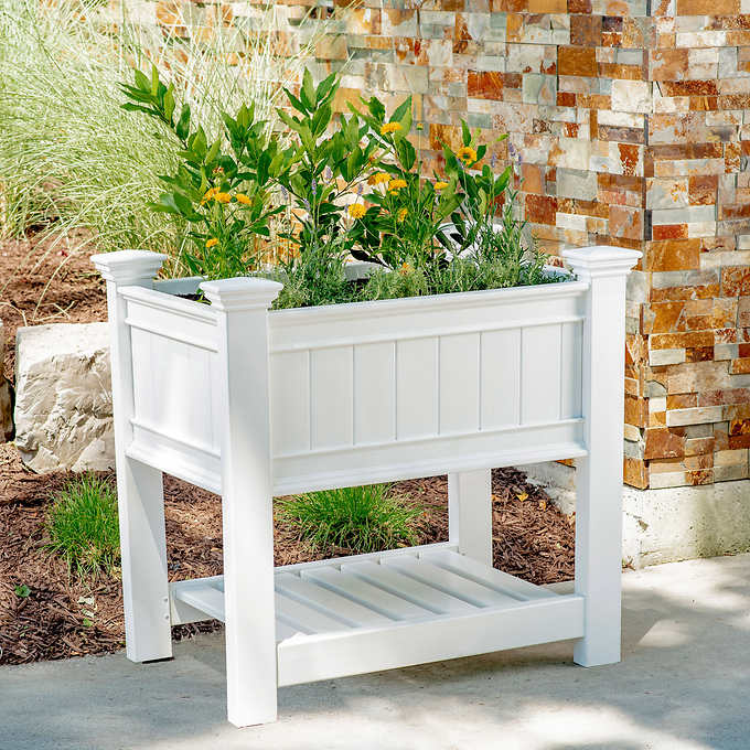 Cambridge Raised Planter