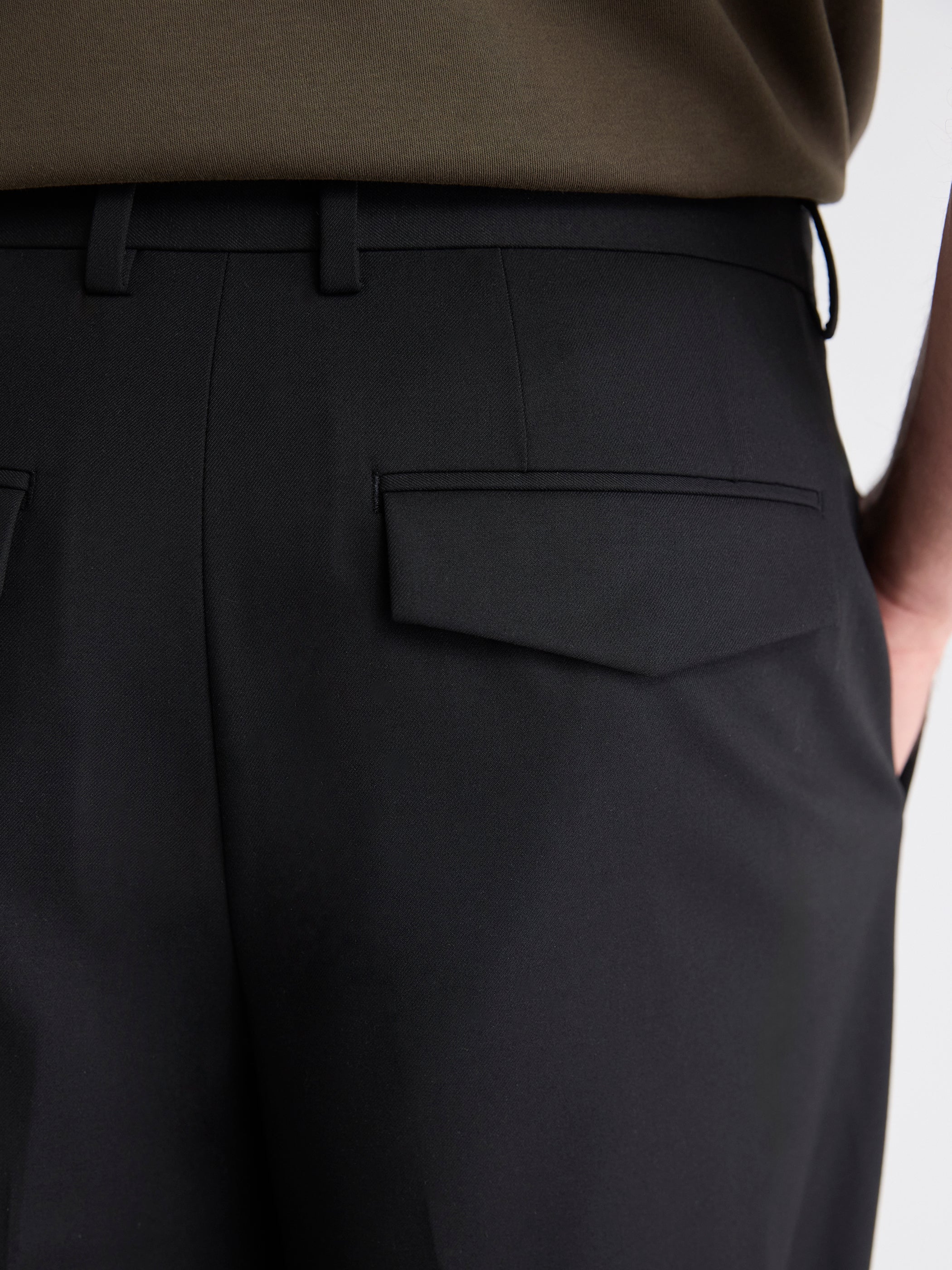 Wool-Blend Tapered-Leg Pleated Dress Pant