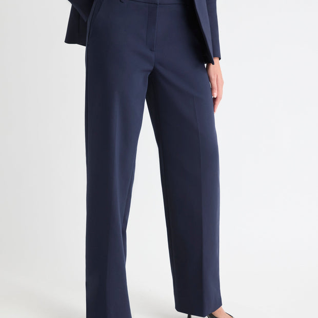 Limitless High-Rise Wide-Leg Signature Pant