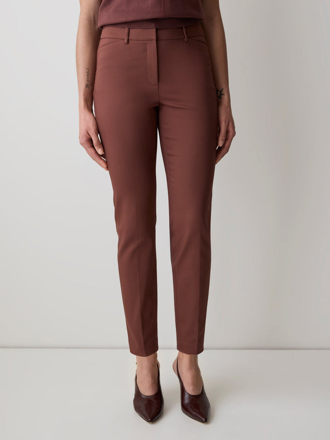Limitless Mid-Rise Slim-Leg Signature Pant