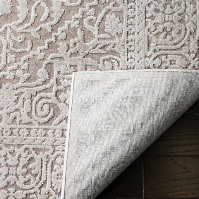 Safavieh Reflections Collection Amaryllis Indoor Area Rug