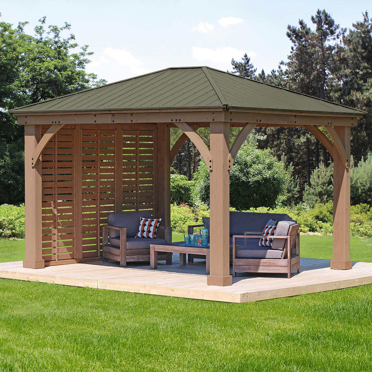 Yardistry 3.7 m (12 ft.) Cedar Privacy Wall for Gazebo