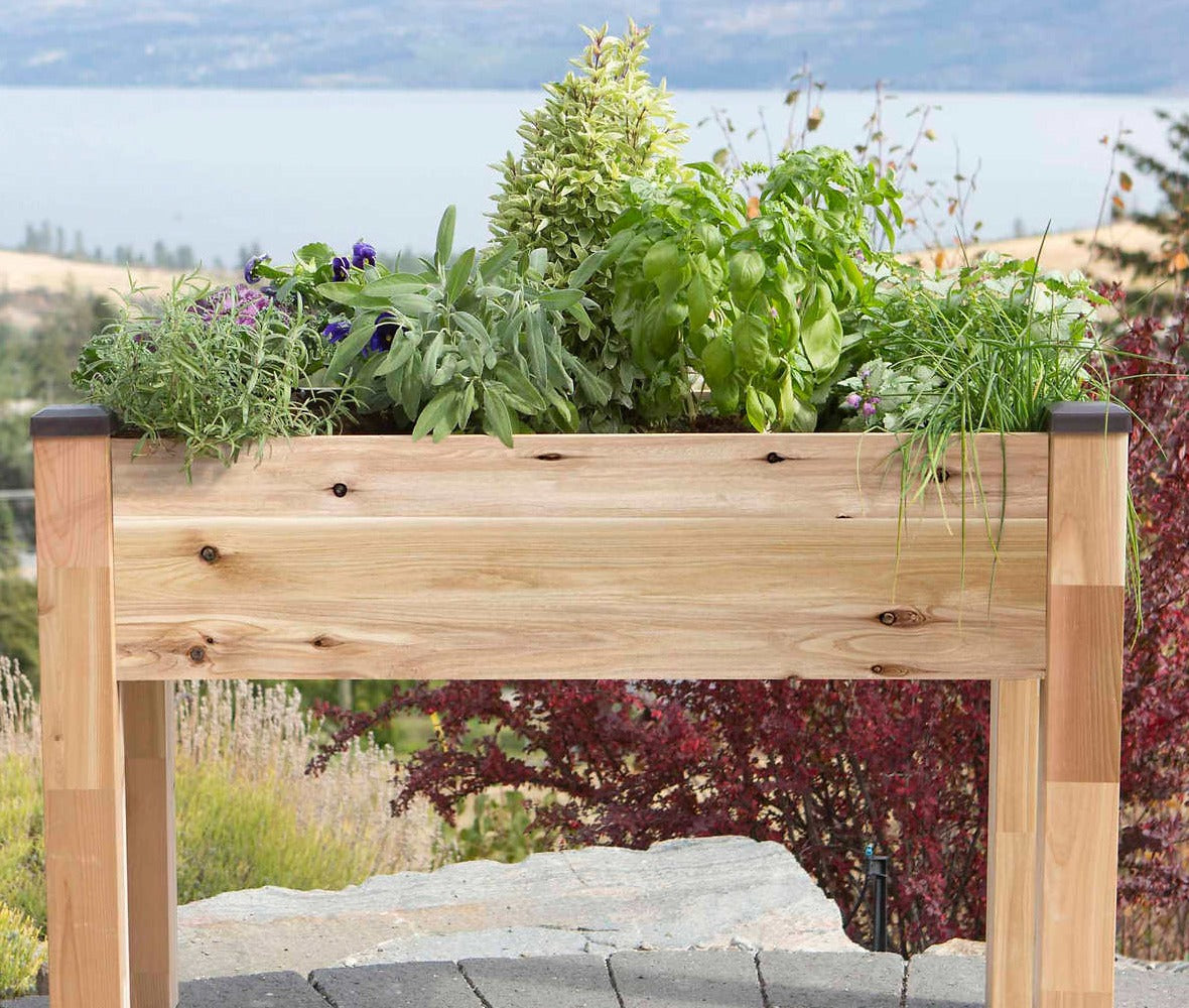 CedarCraft Elevated Cedar Planter 76.2 cm (30 in.)