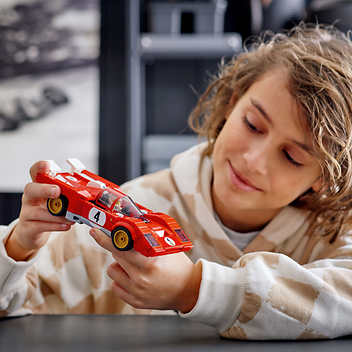 LEGO Speed Champions Ferrari 512 M Racing Set